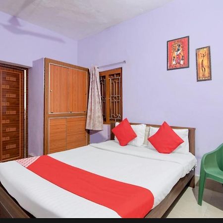 Hotel R Palace Bhubaneswar Exterior photo